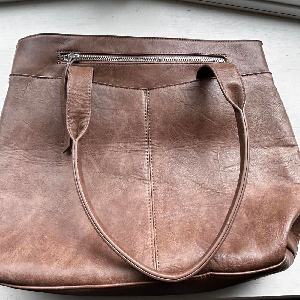 Madison Westt‎ Women's Brown and Tan large shoulder Bag